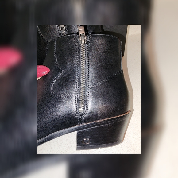 COACH Leather Dani Ankle Booti 7.5 New!!! - Picture 6 of 13